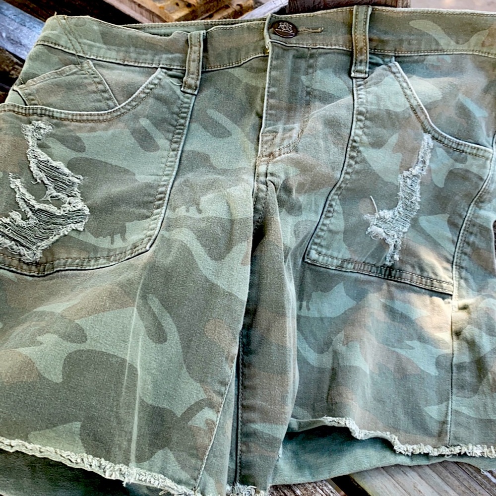 Rock & Republic camo bermuda shorts